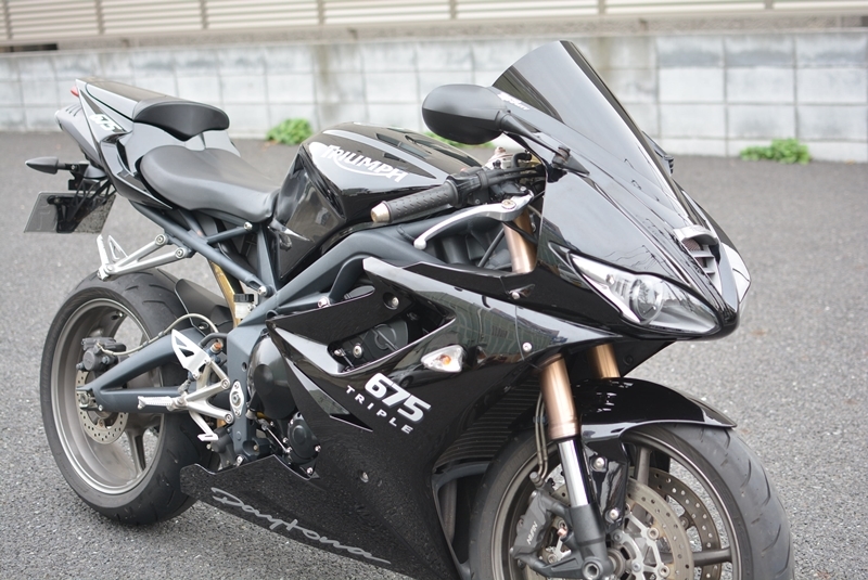 中古車情報 もうすぐ完成 デイトナ675_d0100125_17460026.jpg