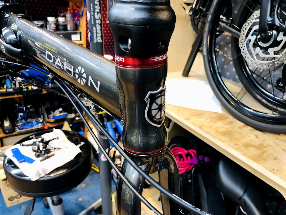 DAHON K3-NEWカラー・ガンメタル×ブラック : カルマックス タジマ -自転車屋さんの スタッフ ブログ