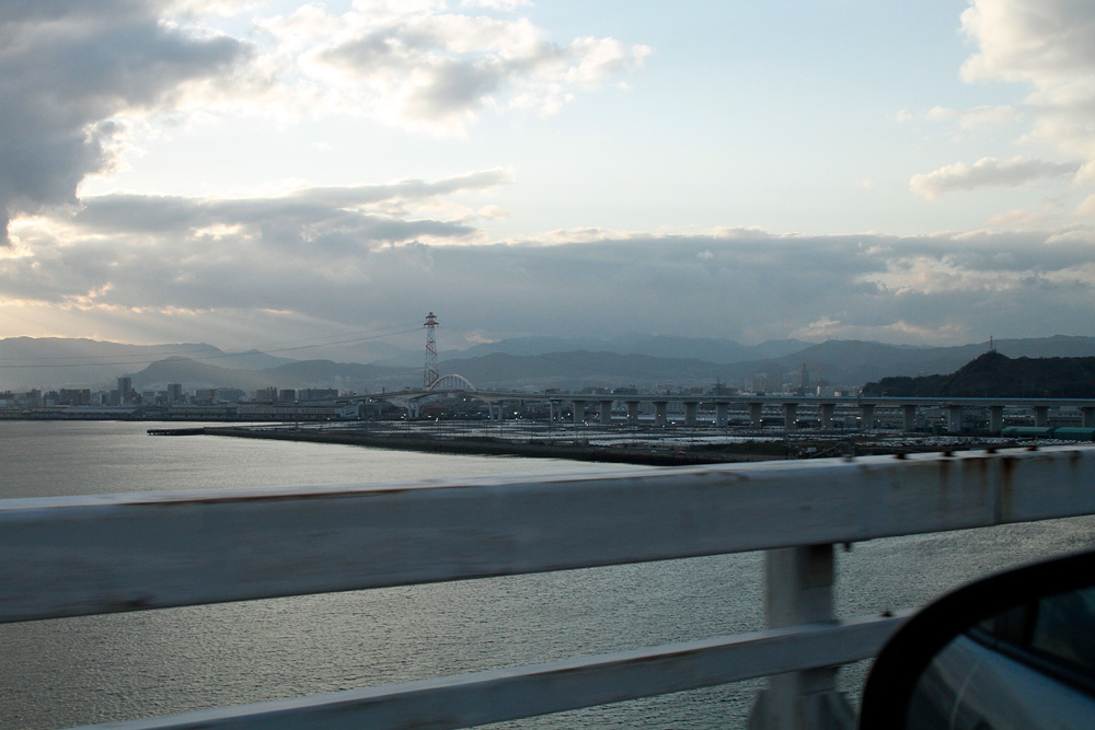 呉 中央桟橋より_d0011713_11043273.jpg