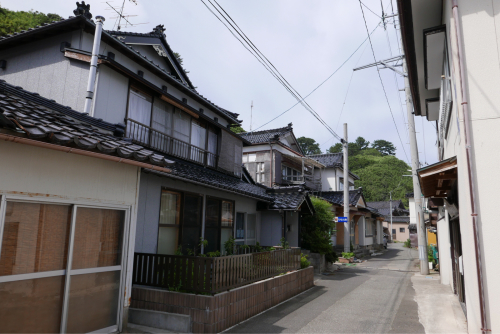 海界の村を歩く 日本海 飛島_d0147406_14542022.jpg