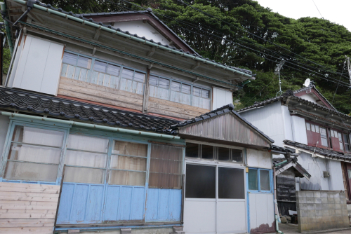 海界の村を歩く 日本海 飛島_d0147406_14542849.jpg