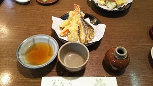 神楽坂散歩からの志な乃でお蕎麦_b0080342_08214864.jpg