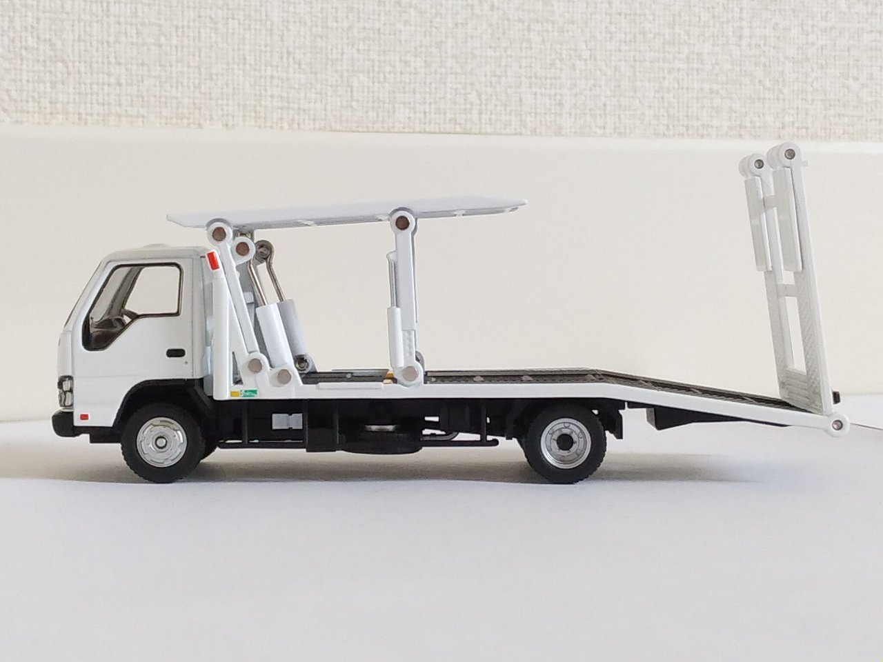 LV-N191a いすゞエルフ花見台自動車 セフテーローダ ビッグ