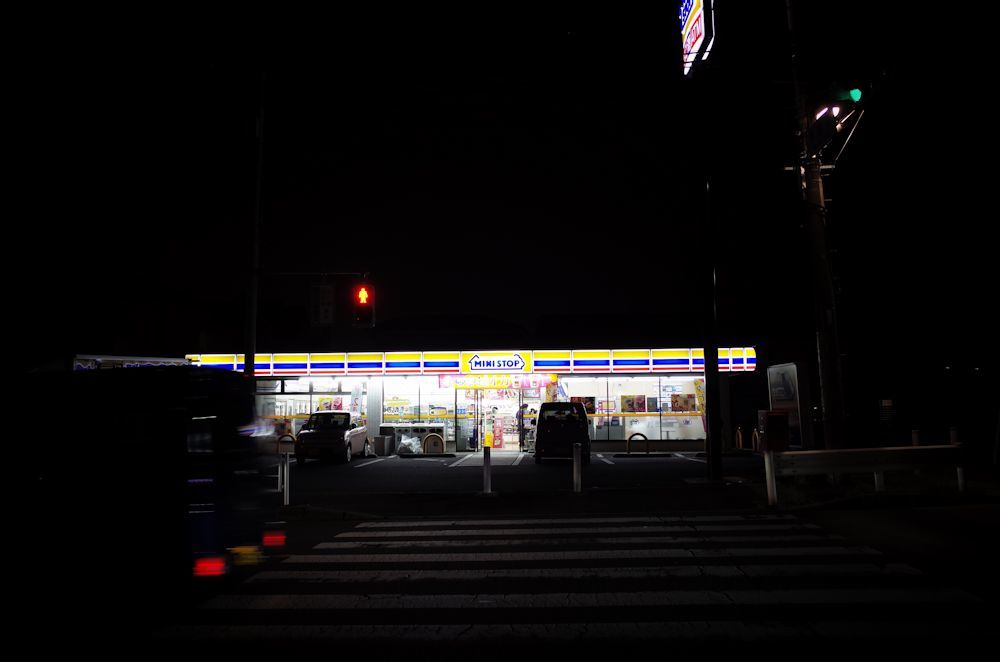 ★ 水が流れ続ける川_a0278092_20245653.jpg