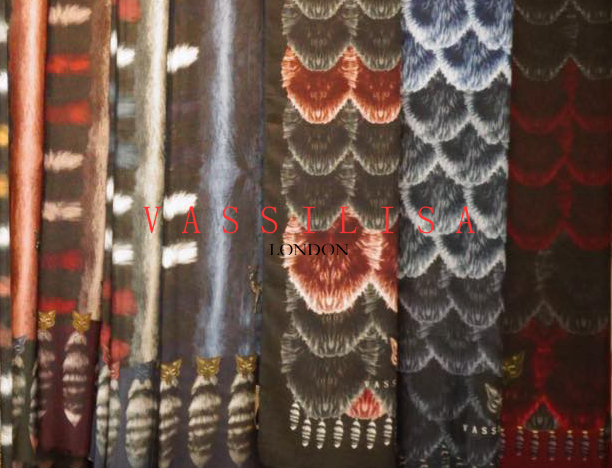 『GINZA FASHION WEEK 2019 10.16-10.29 STYLISH AUTUMN FASHION』特集冊子に、VASSILISAストール掲載!_b0115615_17103717.png