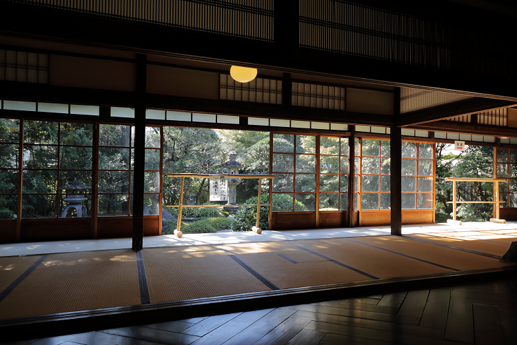 府庁界隈まちかど ミュージアム －有栖川宮旧邸－ _b0169330_21521874.jpg