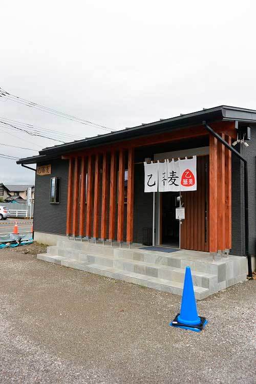 【(山梨グルメ)山梨蕎麦屋巡り - 乙蕎麦(おつそば) (山梨・南アルプス市)-】_a0005436_12432138.jpg