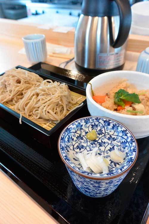 【(山梨グルメ)山梨蕎麦屋巡り - 乙蕎麦(おつそば) (山梨・南アルプス市)-】_a0005436_13272852.jpg