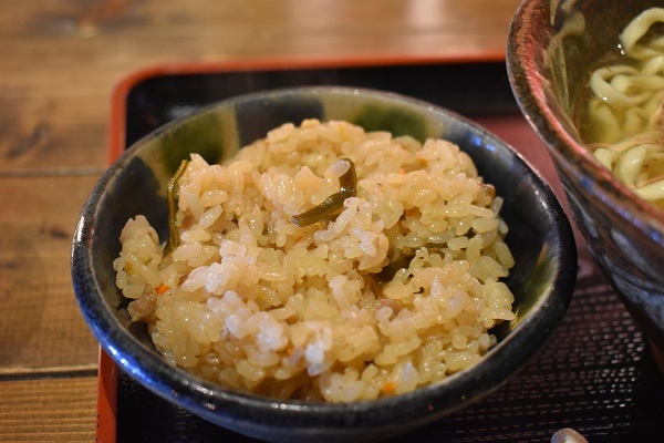 藻岩山麓で沖縄料理 『太陽食堂』_f0362073_17364352.jpg