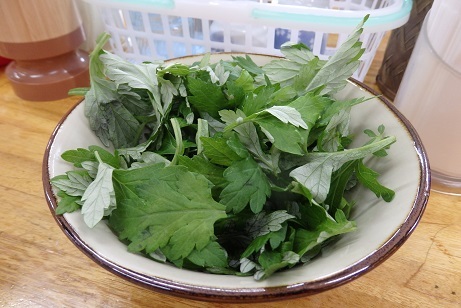 藻岩山麓で沖縄料理 『太陽食堂』_f0362073_17372197.jpg