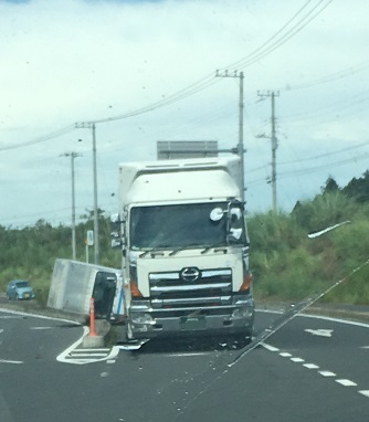 台風15号の記録5_b0019674_03131278.jpg