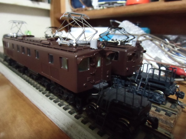 Amazon.co.jp: トラムウェイ 1:80スケール鉄道模型 国鉄EF18