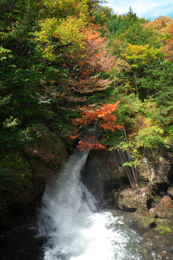 奥日光　龍頭滝の紅葉_a0263109_18514225.jpg