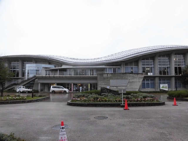 NPOふじ環境倶楽部で台風19号で被災した長野市に支援物資を運搬・納入_f0141310_09015632.jpg