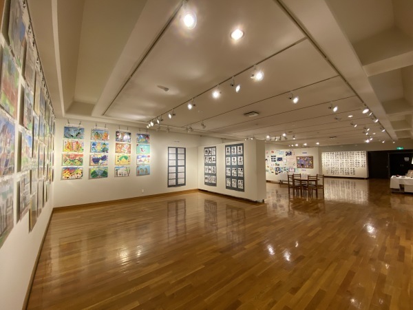 東川町文化ギャラリーで開催中の写真展のお知らせ_b0187229_15071556.jpg