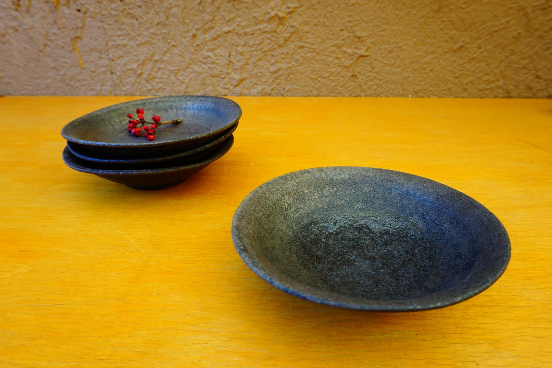 上野剛児　陶展　　明日からです_b0132442_18121147.jpg