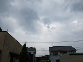 台風20号の影響なく曇天から徐々に天気回復_e0130185_0184774.jpg