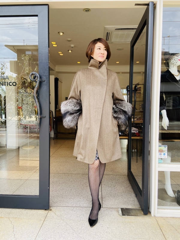 魅力たっぷり♡HIKARIスーツ&FOXコート : REGINA ROMANTICO 魅力たっぷり♡HIKARIスーツ&FOXコート : REGINA ROMANTICO