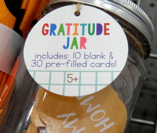 ハロウィン・グッズ内で見つけたGratitude Jar（感謝の瓶）_b0007805_23464053.jpg