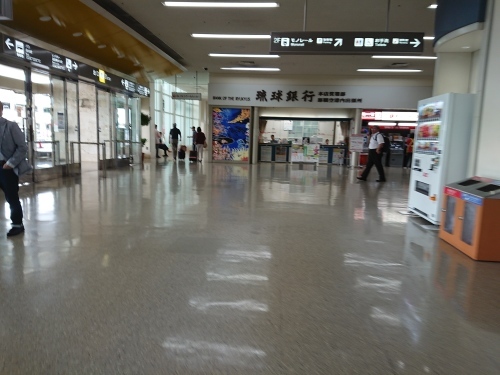空港食堂♪_c0100865_23204194.jpg