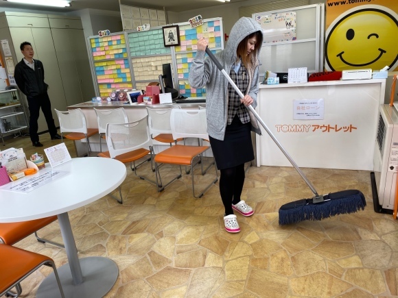 10月25日(金)☆TOMMyアウトレット☆あゆブログ(*˙˘˙*) エクストレイルS様納車♪セレナSアマ納車♪_b0127002_17071836.jpg
