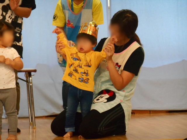 お誕生日会_e0148419_9335065.jpg
