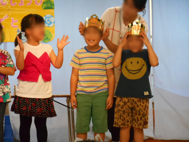 お誕生日会_e0148419_9352572.jpg
