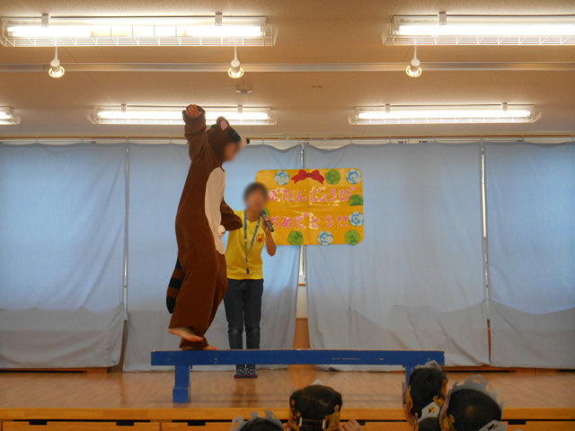 お誕生日会_e0148419_9424132.jpg