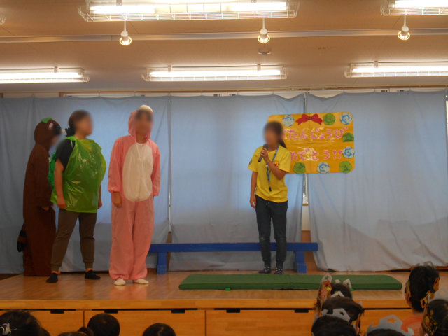 お誕生日会_e0148419_9441517.jpg