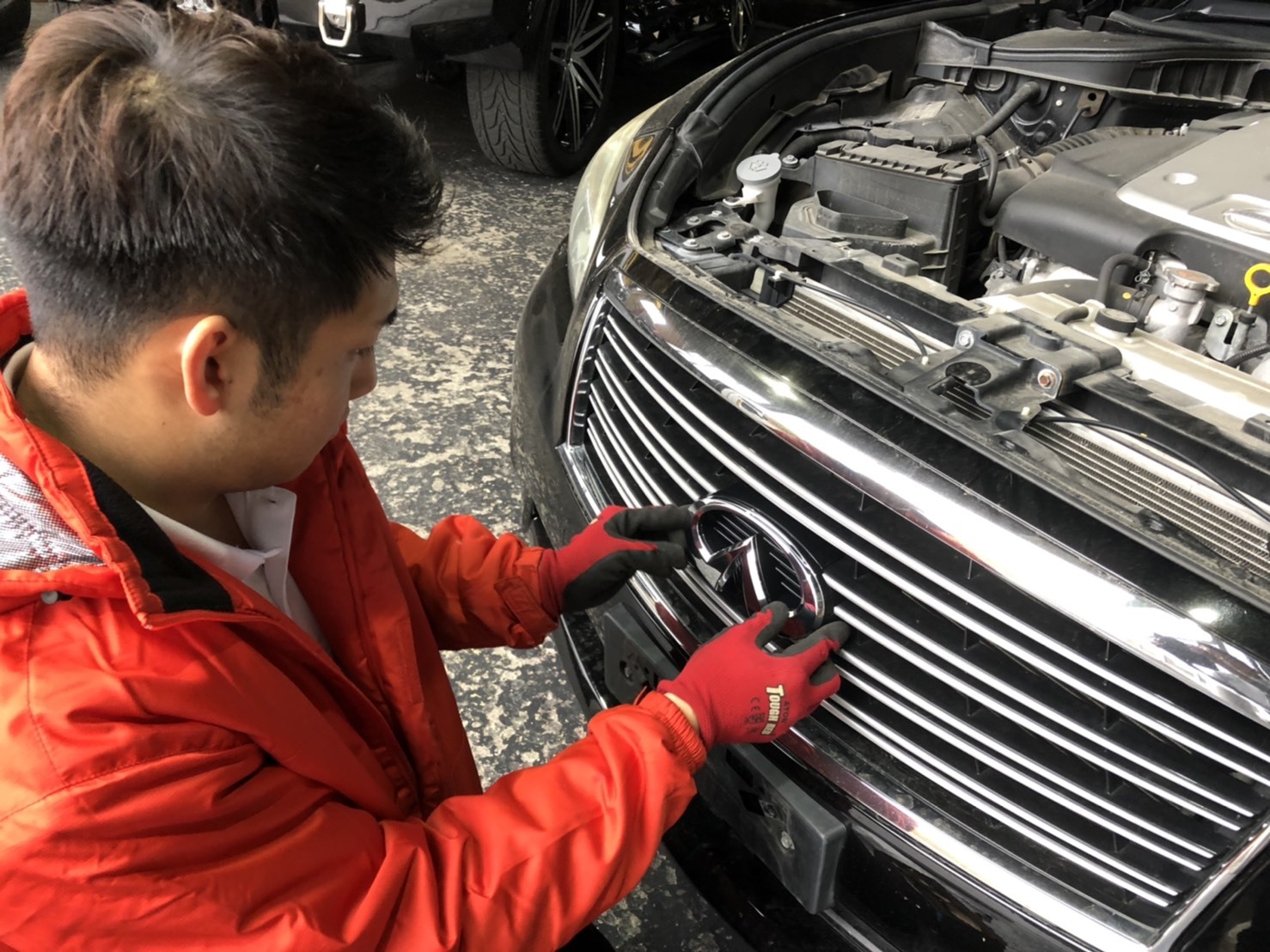 10月26日(土)TOMMYBASEブログ☆カスタムカー☆セダン専門☆レクサス☆LS460☆LS600h☆GS350☆4WD☆Fスポーツ☆クラウン☆フーガ☆スカイライン☆自社ローン☆ローンサポート_b0127002_17502212.jpg