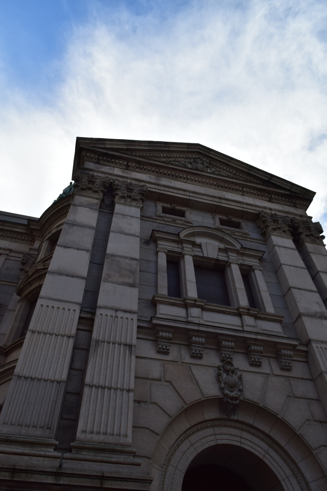 横浜市中区の旧横浜正金銀行本店(明治モダン建築探訪)_f0142606_07152192.jpg