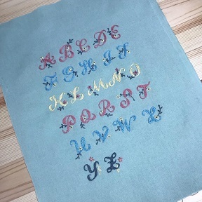 Uzumさんの刺繍教室 イニシャル刺繍のワッペン作り Vol 2 開催しました 手づくりひとてまの会 文京区 初心者さん向け洋裁教室