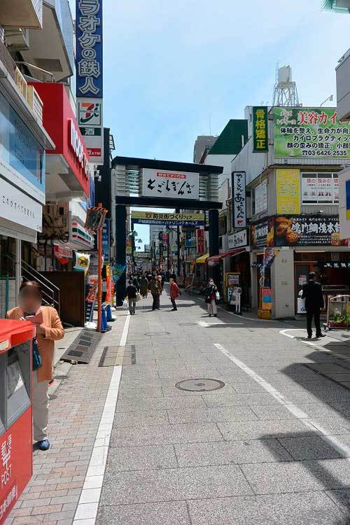【(東京グルメ)県外ラーメン屋巡り - らーめん えにし (戸越銀座) -】_a0005436_11363124.jpg