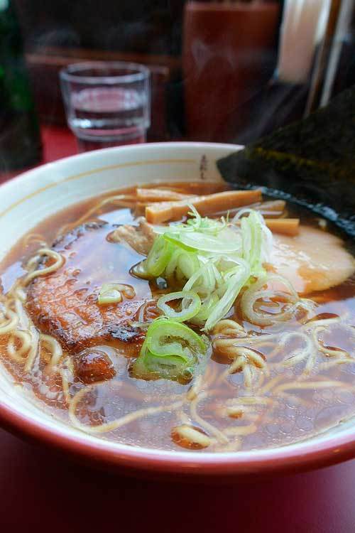 【(東京グルメ)県外ラーメン屋巡り - らーめん えにし (戸越銀座) -】_a0005436_11533211.jpg
