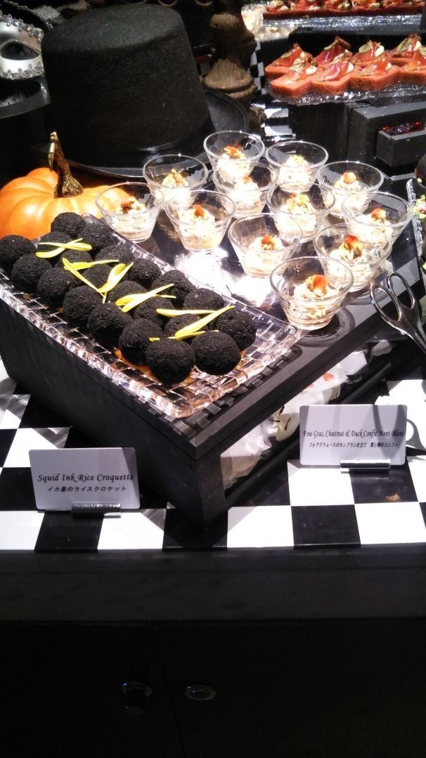 コンラッド東京 セリーズ 「ハロウィン・マジック」スイーツビュッフェ_f0076001_22380001.jpg