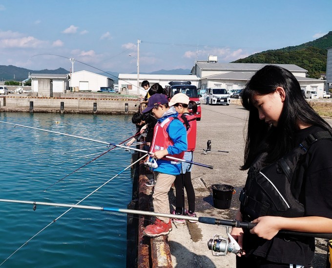 高知県香南市手結(てい)港でサビキ釣り_d0265607_21400011.jpg