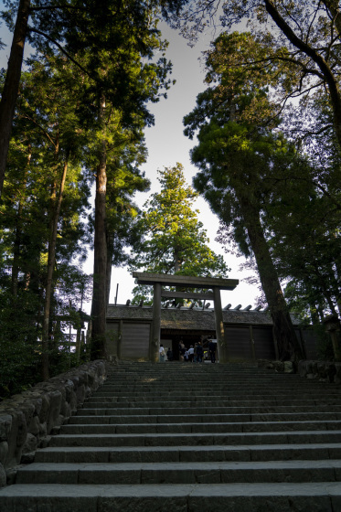 三重県伊勢市 伊勢神宮 内宮 参道 風じゃ 三重県伊勢市 伊勢神宮 内宮 参道 風じゃ