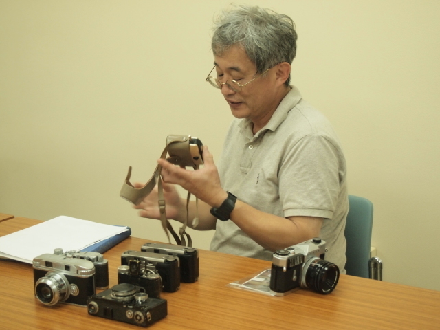 第20回 好きやねん大阪カメラ倶楽部 例会報告 今月のテーマ トイカメ 変カメ_d0138130_03213921.jpg