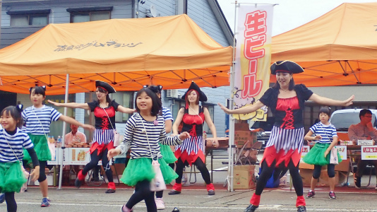 シーズン最後の「小さな祭り」が開かれました_c0336902_17484192.jpg