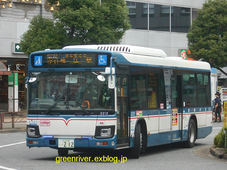 京成バス　E212_e0004218_2095346.jpg