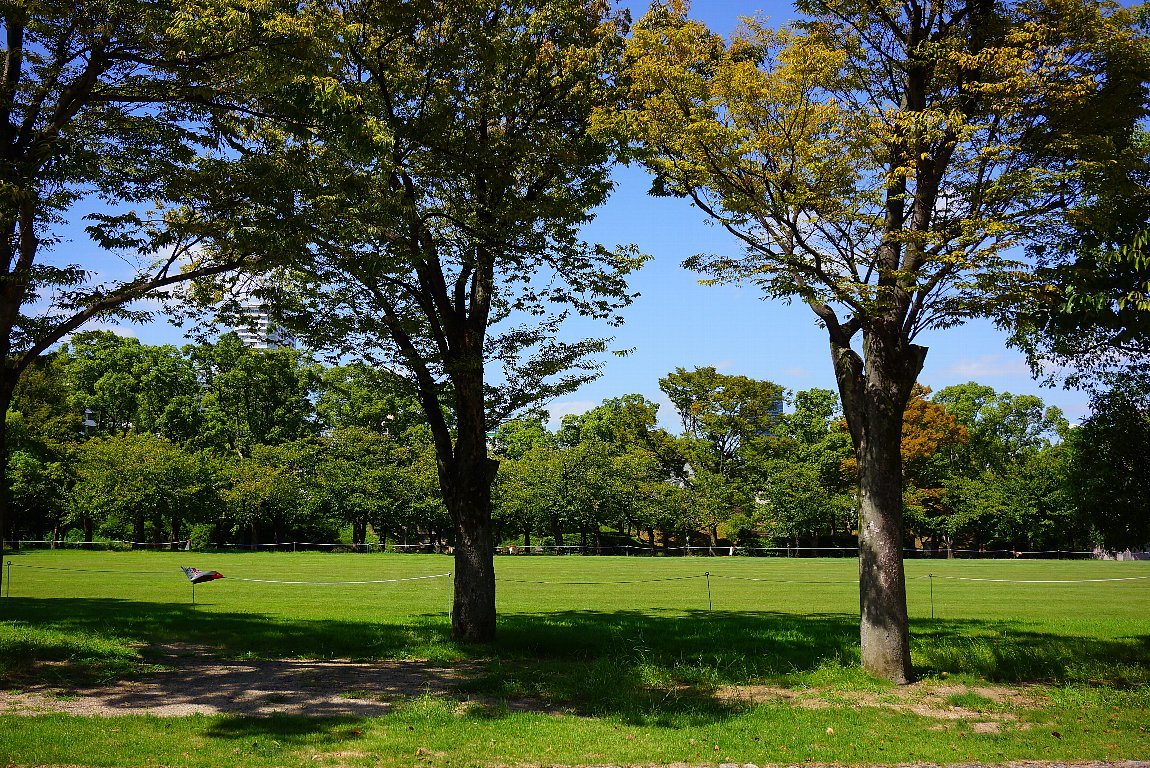 大阪城公園 西の丸庭園 レトロな建物を訪ねて