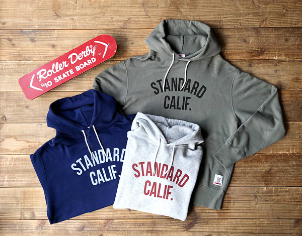 【DELIVERY】 STANDARD CALIFORNIA - Pullover Hood Sweat with Logo_a0076701_16545759.jpg