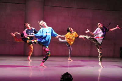 踊り上手が結集した「ダンスブリッジ」第2弾“対話KONDO劇場”終わる_d0178431_23015234.jpg