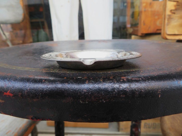 Vintage Winston Ash Tray_e0187362_11103597.jpg