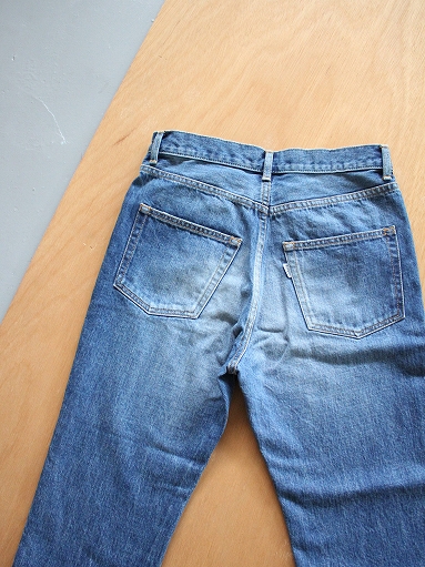 R&D.M.Co-　NARROW STRAIGHT DENIM PANTS / VINTAGE LIKE_b0139281_14504239.jpg