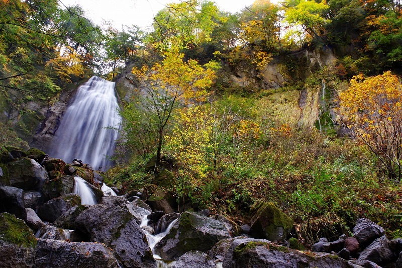 モーカケの滝 : 滝音回想