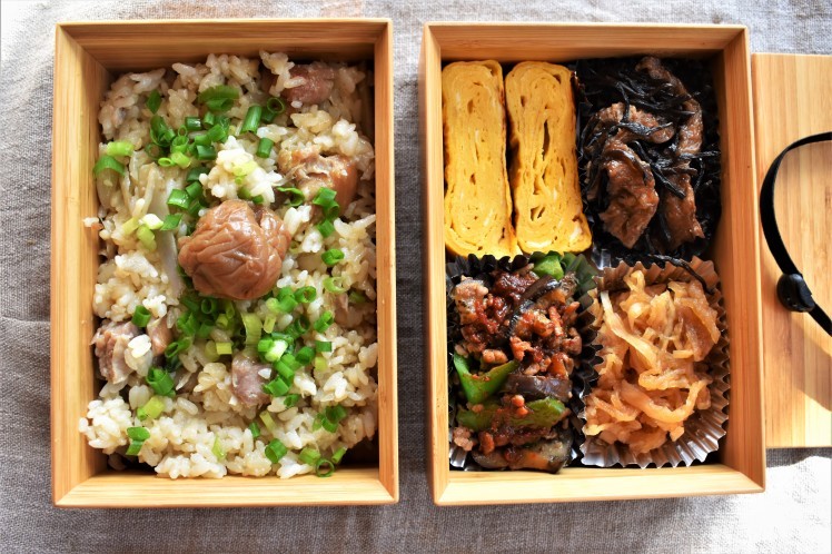 今日の弁当 鶏とごぼうの炊き込みご飯 弁当 手作りお菓子のお店 Chiffon Chiffon 今日の弁当 鶏とごぼうの炊き込みご飯 弁当 手作りお菓子のお店 Chiffon Chiffon