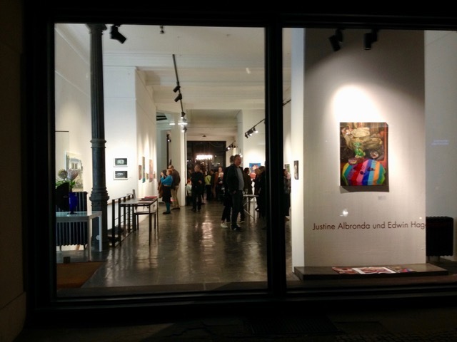 Congratulations !・・・ハンブルグの展覧会_b0396150_09000083.jpeg