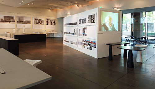 アンジェロ・マンジャロッティ展_b0187024_10321319.jpg
