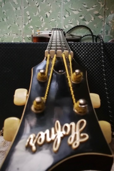 HÖFNER T-20 (500/2 Club Bass)_f0057849_103179.jpg